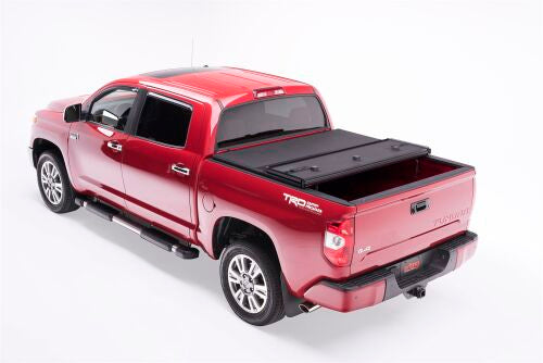 Solid Fold 2.0 Tonneau 22-   Tundra 5.6ft Bed